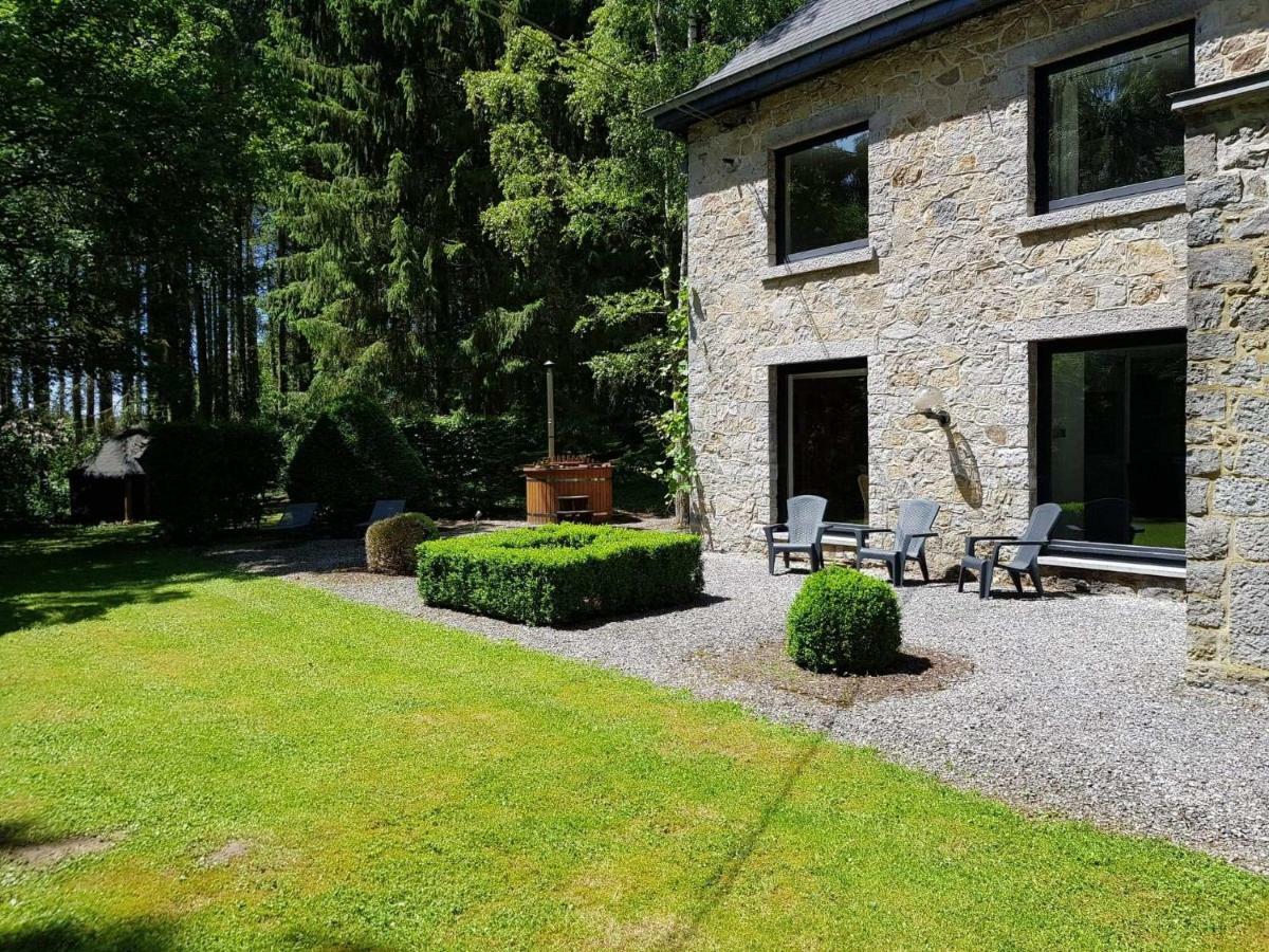 Le Portail Des Ardennes Villa Nassogne Exterior foto